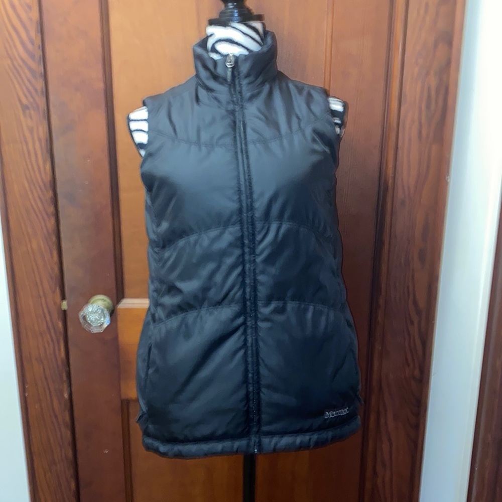 Marmot reversible, black vest, size medium